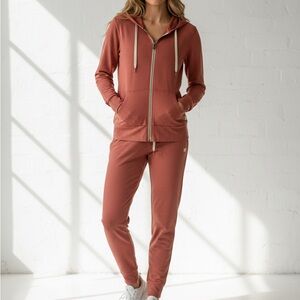 Vuori Full Zip Hoodie Womens Small Dark Rust Soft Knit Athleisure Jacket